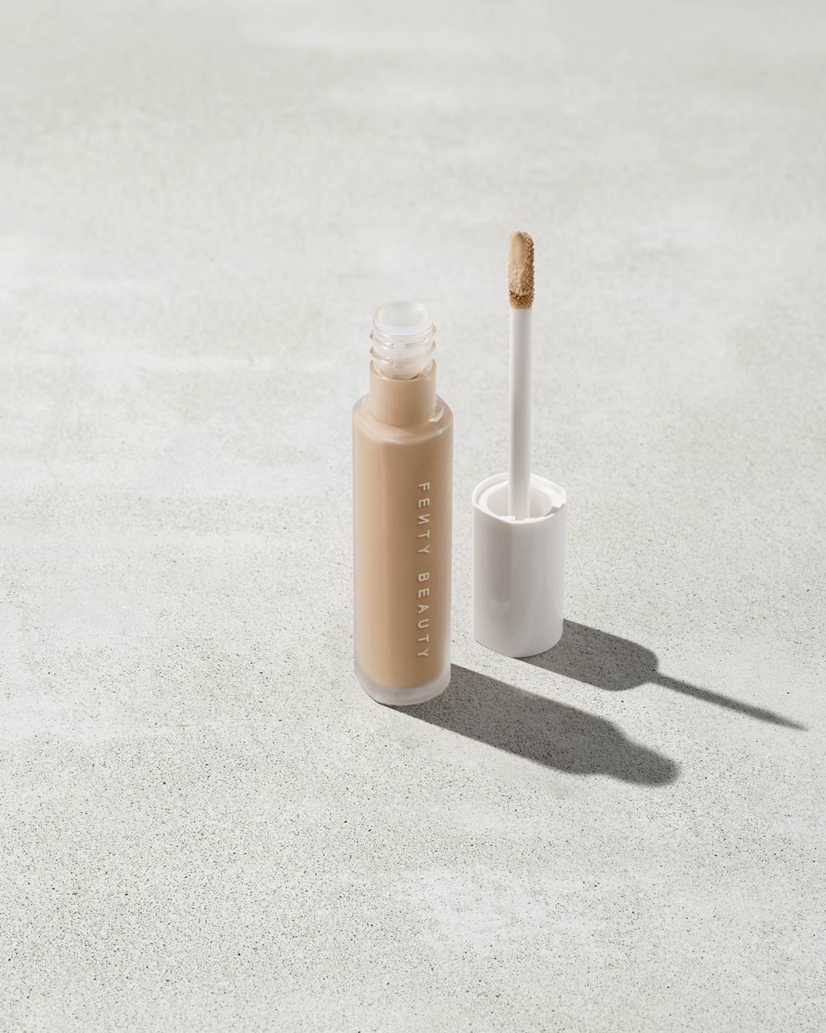 Pro Filt'r Instant Retouch Concealer — #210