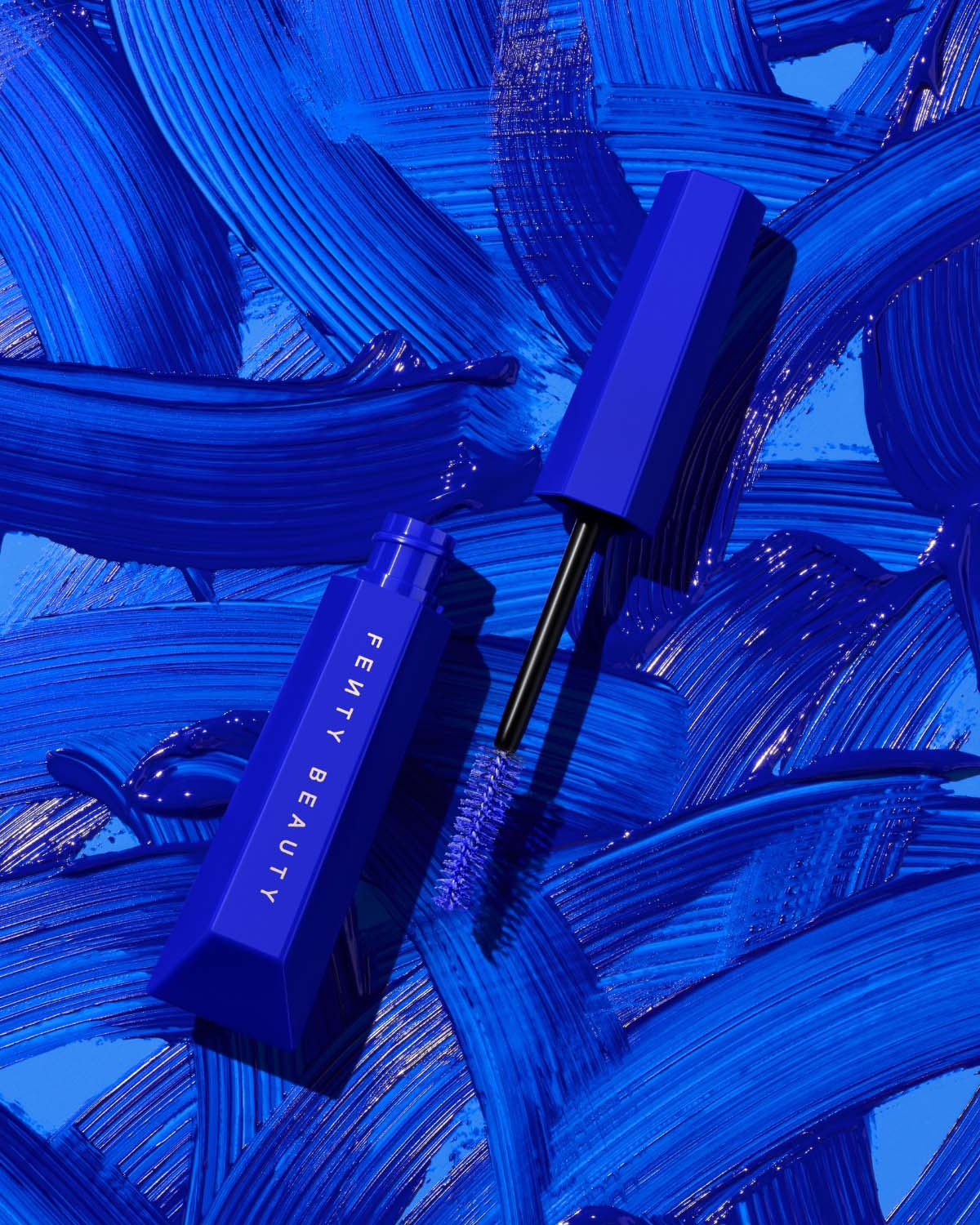 Hella Thicc Volumizing Mascara — Elec'Trip Blue - Image 3