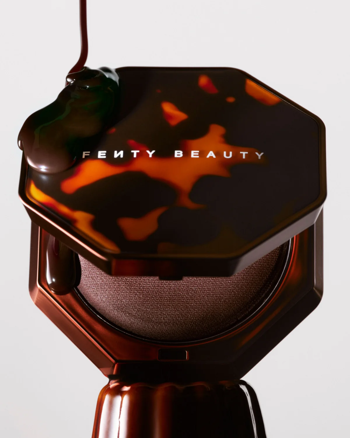 Sun Stalk'r Soufflé Pressed Mousse Cream Bronzer — Hot Fudge - Image 14