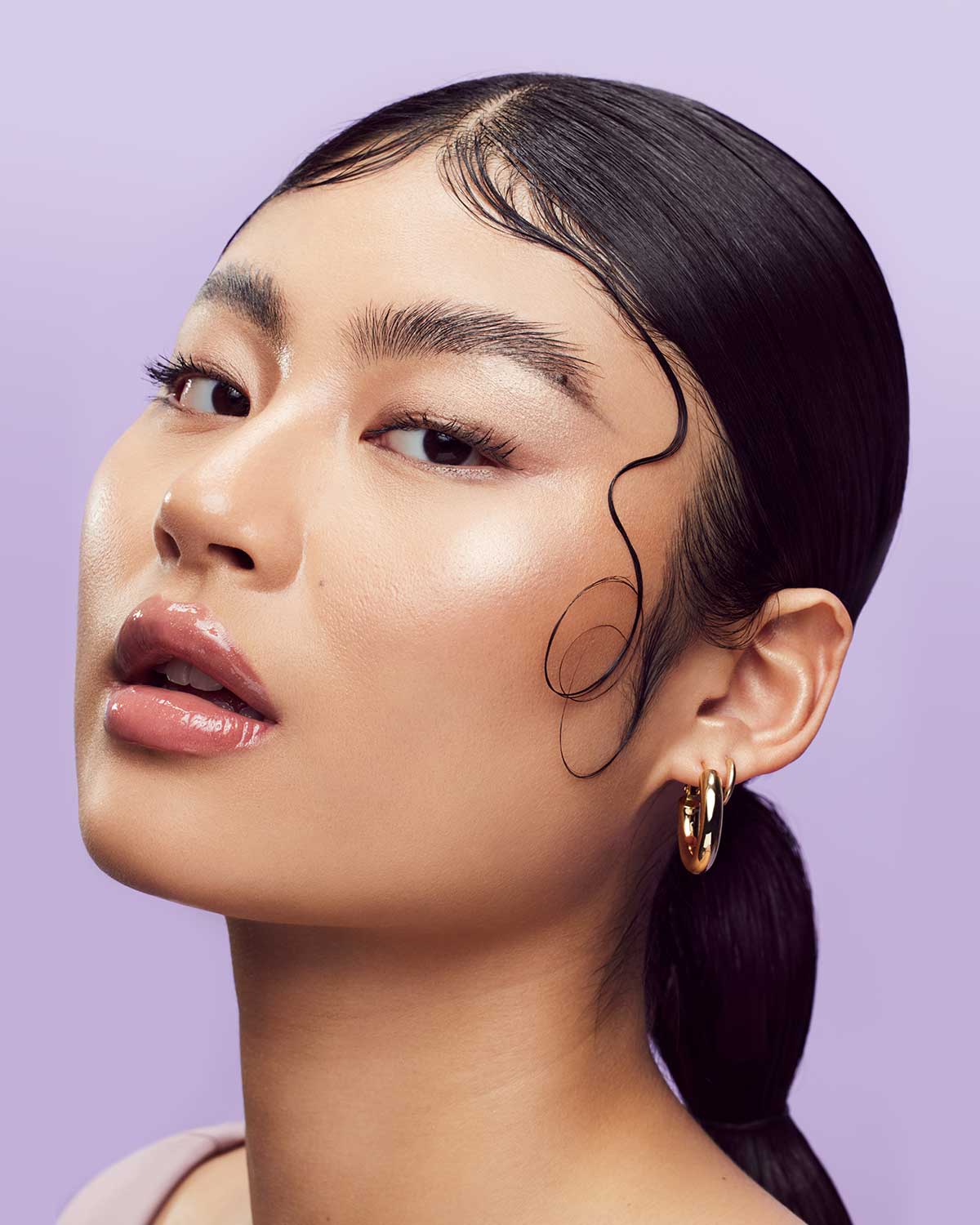 Slick-Back Styling Essentials - Image 3